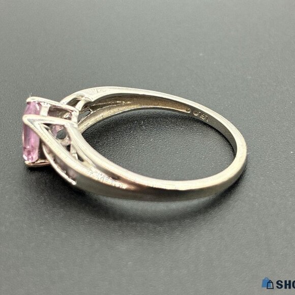 10K White Gold Semi-Precious Ring - Size 7==1.95 GRAMS== - Picture 8 of 12